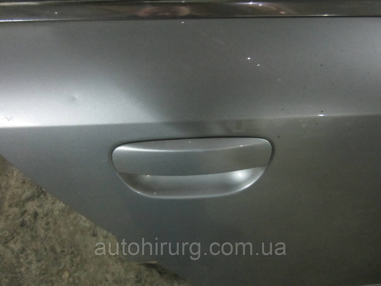 Ручка задньої правої двері audi a4 b6
