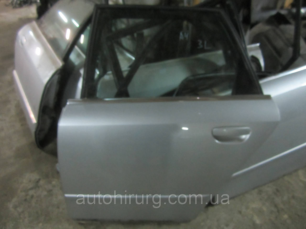 Задні ліві двері audi a4 b6