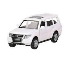 Машинка Mitsubishi Pajero 4WD Turbo 1:43 біла