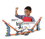 Трек Hot Wheels Протистояння Versus Track Set, фото 6