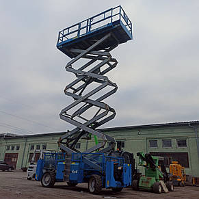 Дизельний ножичний підйомник Genie 5390 RT 2005 б/в, фото 3