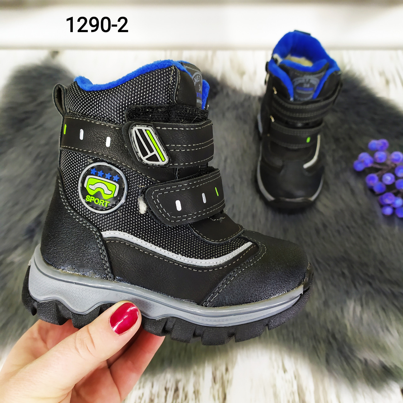 Зимові термоцi черевики сноубутси для хлопчика, на овчині, дуже теплі 23-28 р