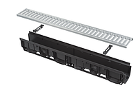 Дренажный канал 100мм с пластиковой рамой и оцинкованной решеткой С-образного профиля А15