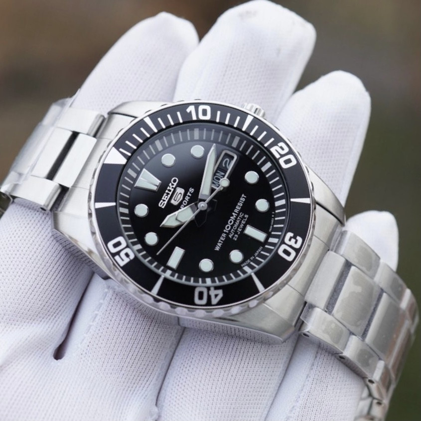 Seiko submariner shop snzf17j1