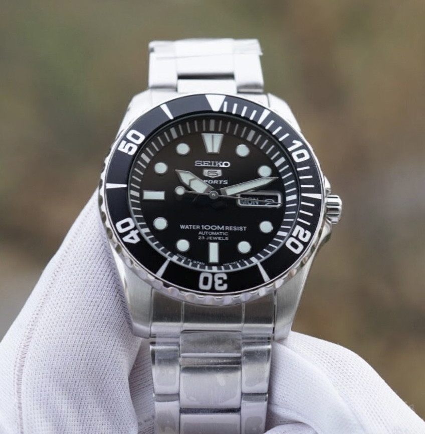 Seiko SNZF17K1 Submariner Automatic