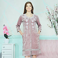 Домашній стильний одяг, жіночий велюровий рожевий халат для дому, розмір 46 (M).