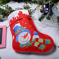 Новогодний подарочный сапог, Рождественский носок, с вышивкой, красного цвета, вышивка - снеговик.