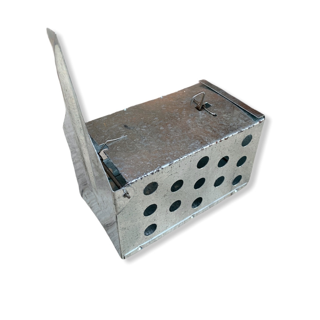 (11) Живоловка металл