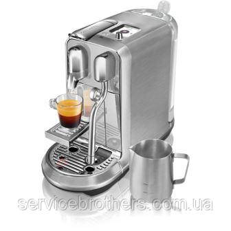 Кофеварка Nespresso Creatista Plus