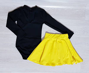 Комплект тренировочный: купальник+ юбка 