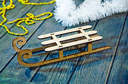 Дерев'яні сани карета шкатулка — новорічний декор