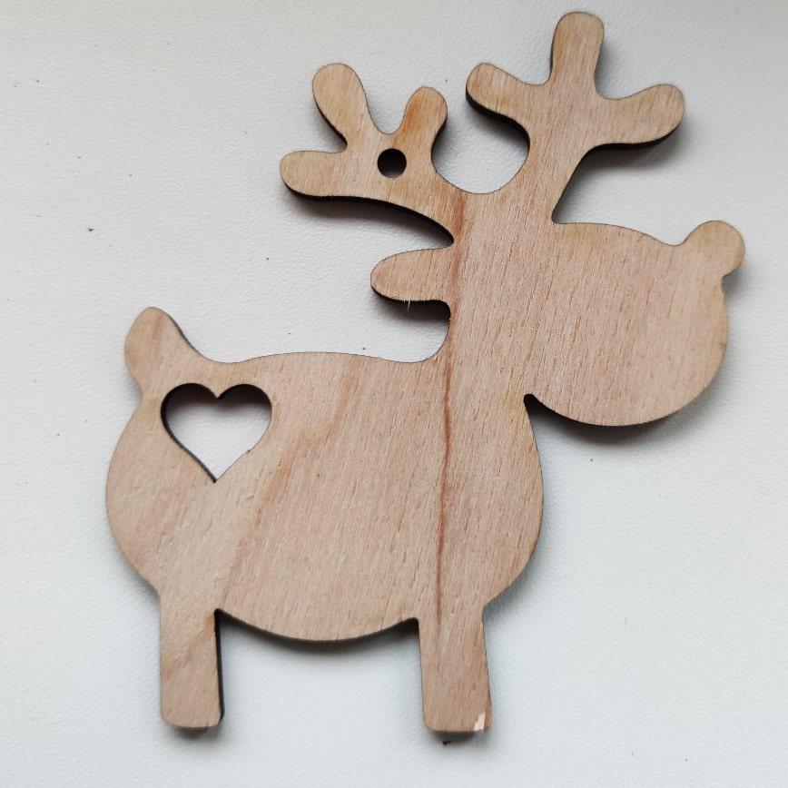 Підвіска з фанери "Олень з сердечком" 6,2*10,7 см.|для декупажу| під декорування |для розпису