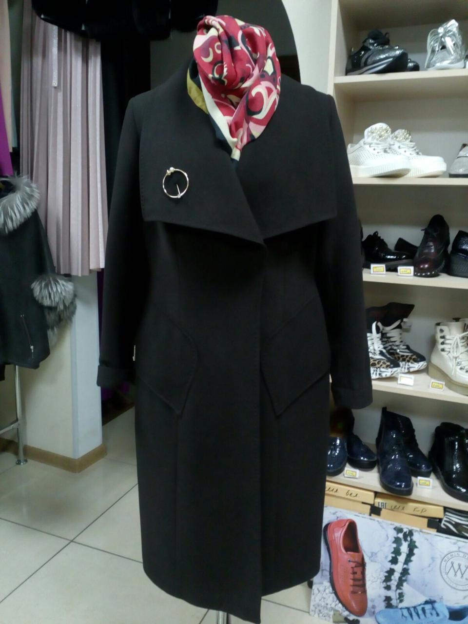 Стильне жіноче кашемірове пальто виробництва Туреччини