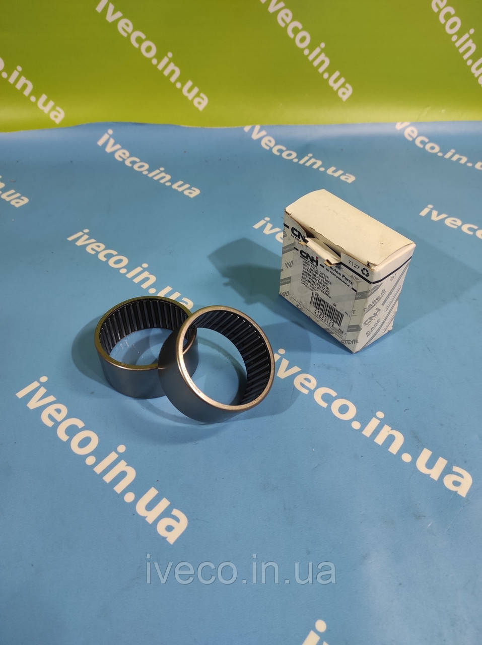 Підшипник напівосьи голчастий Iveco Trakker Івеко Тракер 41823129
