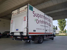 Вертикальний гідроборт з 4 циліндрами Altimani Lift