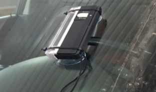 Ультрафіолетовий світильник на присосках для ремонту скла та сушіння полімерів на батарейках