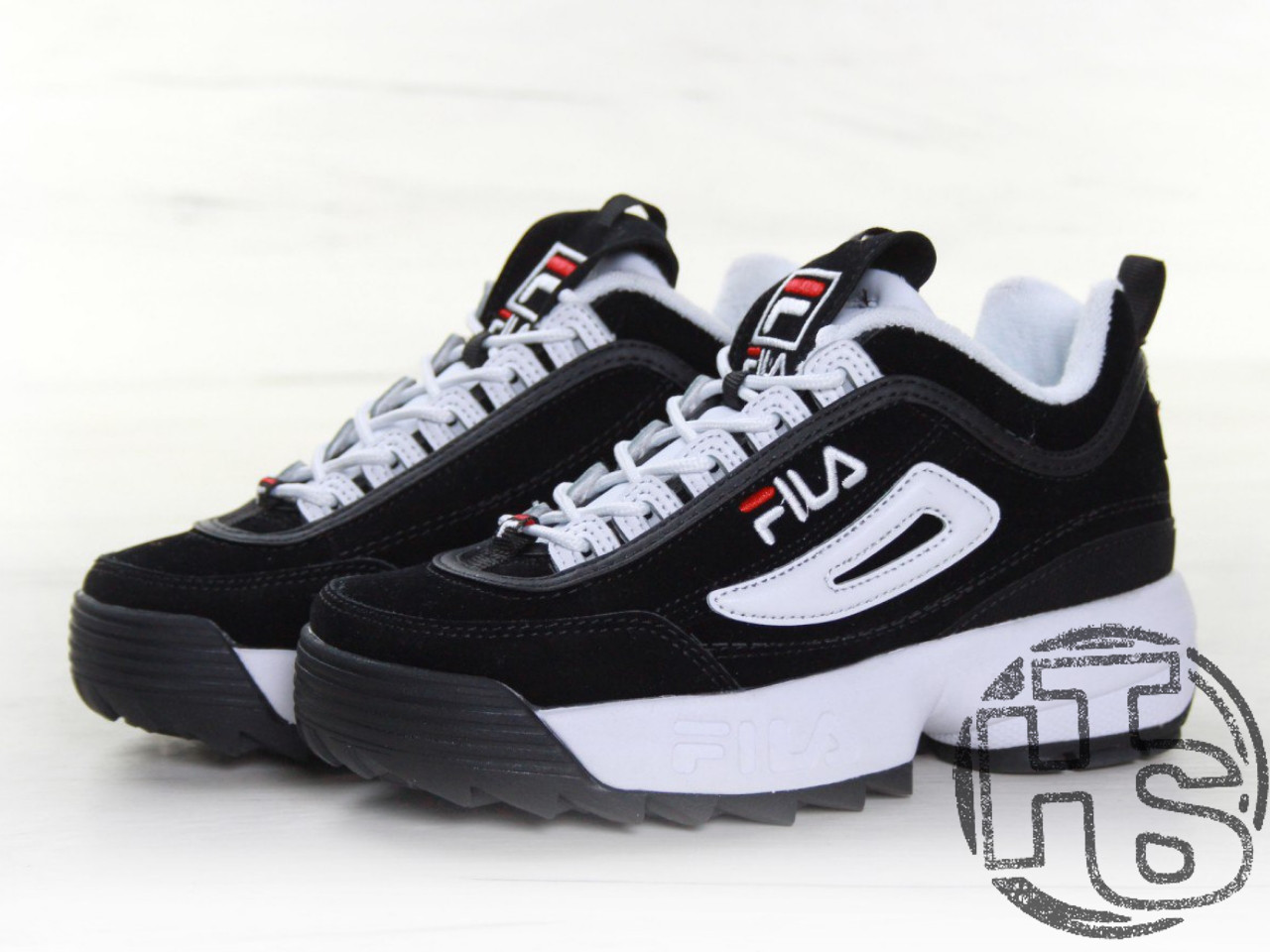 Жіночі кросівки Fila Disruptor II 2 Black/White/Red FW01653-018, фото 1