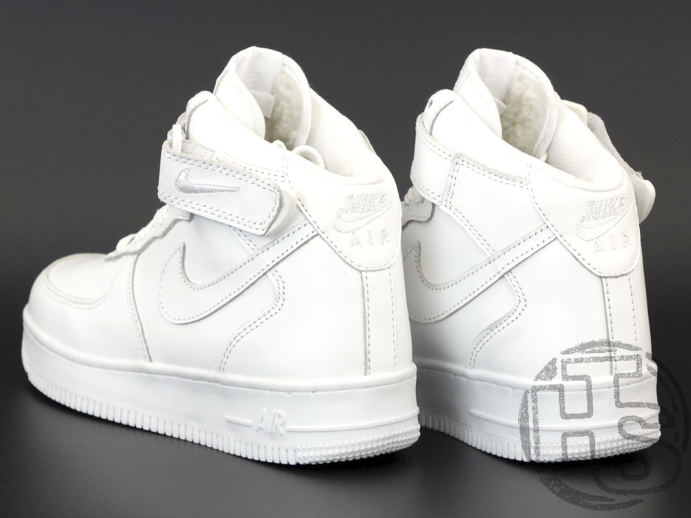 Жіночі кросівки Nike Air Force 1 Mid White (с мехом) 315123-111