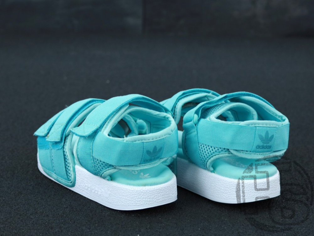 Жіночі сандалії Adidas Originals Adilette Sandal Blue/White S75381