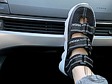 Жіночі сандалії Versace Chain Reaction Sandal Black/White, фото 3