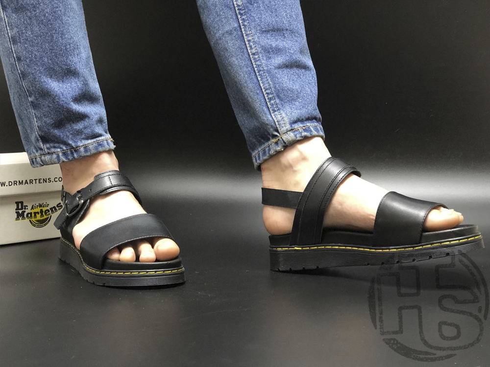 Жіночі сандалії Dr. Martens Voss Leather Strap Sandals Black 23802001, фото 1