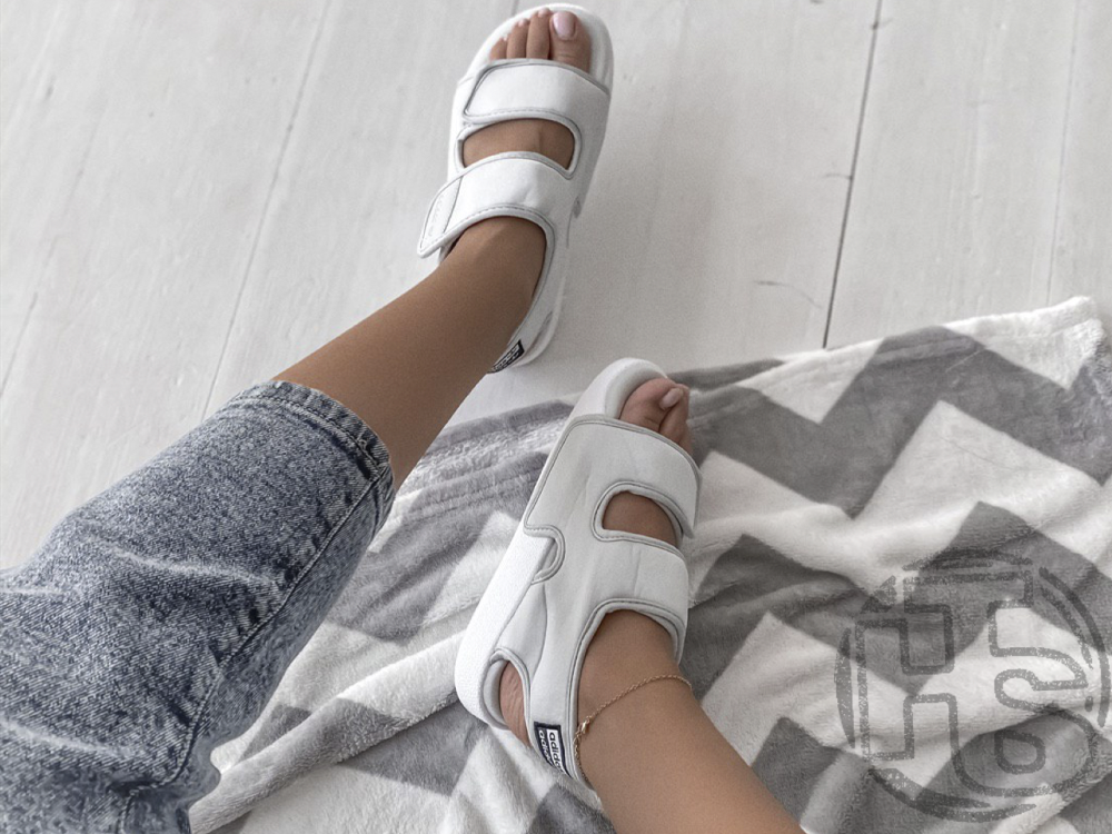 Жіночі сандалії Adidas Original Adilette Sandal 3.0 Total White EG5026