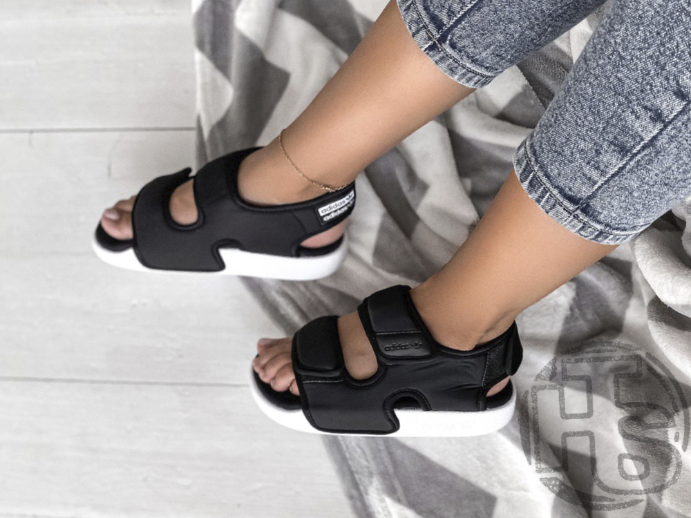 Жіночі сандалії Adidas Original Adilette Sandal 3.0 Black White EG5025