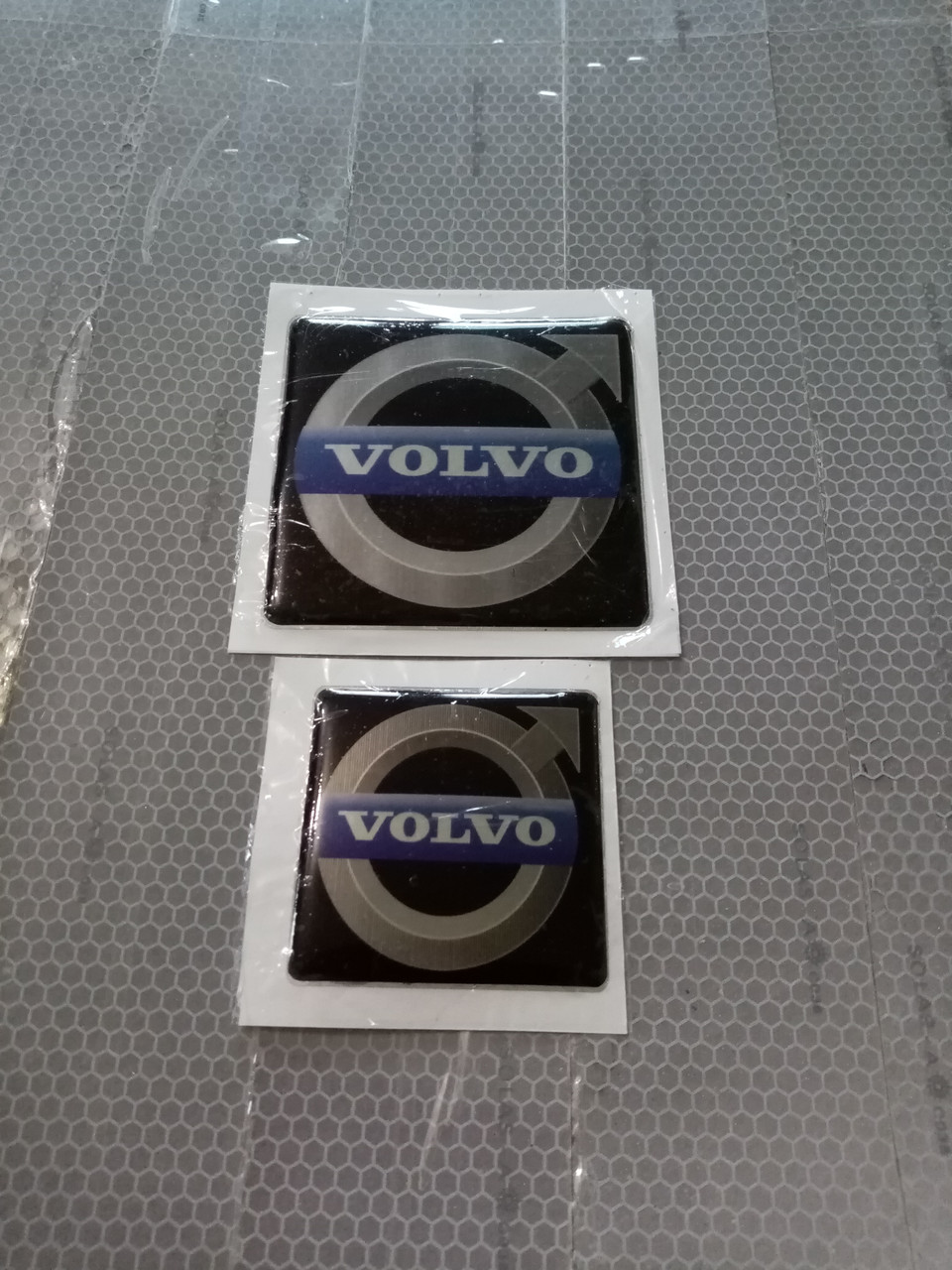 Силиконовые Наклейки VOLVO Хром 53х53 Мм и 75х75 Мм, 80х80мм. — Купить ...
