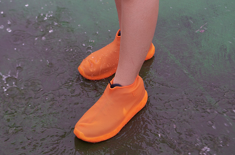 Водонепроникні чохли для взуття від дощу та бруду Dry Shoes силіконові прозорі Помаранчевий, M, фото 1