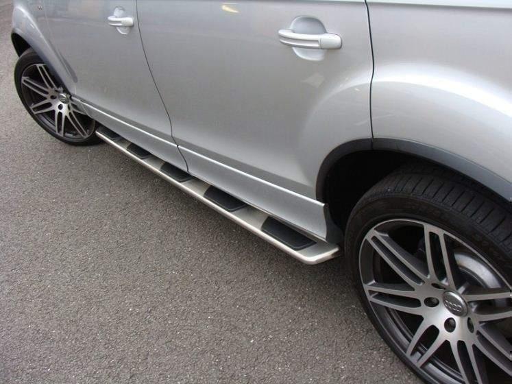 Бічні Пороги Audi Q7 2006-2015 оригінальний дизайн, фото 1