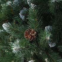 Штучна ялинка 1,5 метра зелена з інеєм "Лісова казка", гарна новорічна Ялинка з білим кінчиком, фото 4