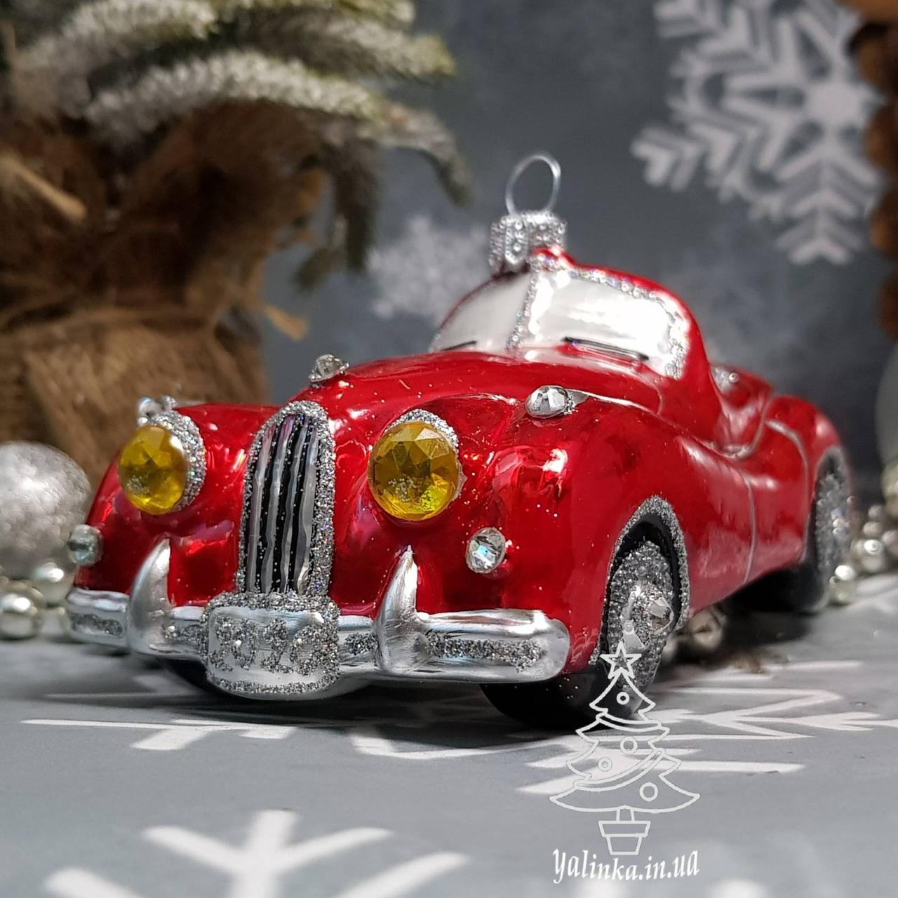 Машина ретро-кабріолет червоний Irena