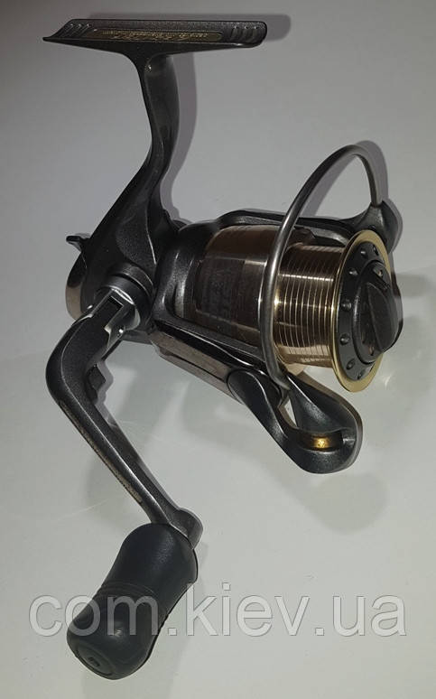 Надійна котушка безінерційна Ryobi Zester VX 2000 нескінченний гвинт, металевий корпус