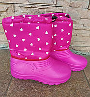 Чоботи піна рожеві із сердечками,