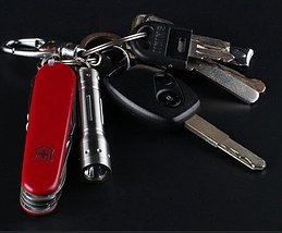 Ліхтар Convoy AAA EDC-намикач XPE2 4000K, фото 4