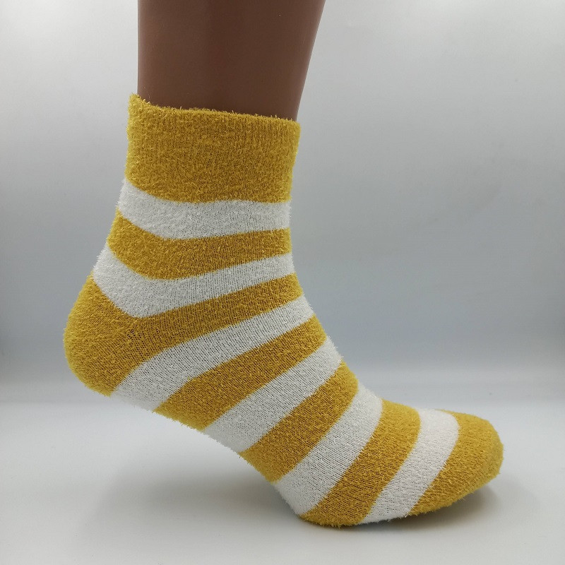 Шкарпетки жіночі теплі махра-трукавка середньої довжини зимові яскраві смужка біло-жовта
