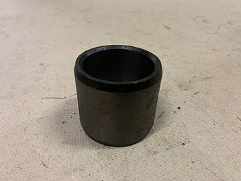 Втулка вісі хитання МТЗ ЮМЗ (Оригінал) (40-3001022)