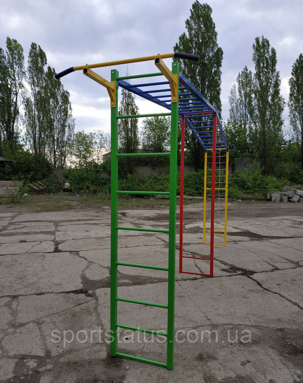 Рукохід вуличний, металевий.