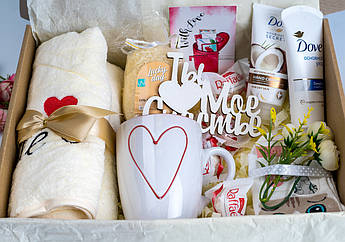 Подарунок-сюрприз у коробочці "Ти Моє щастя" + паковання в подарунок