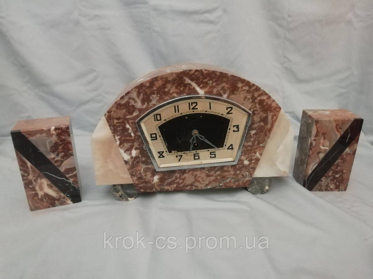 Старовинний годинник мармур Французький старовинний годинник настільний камінний мармуровий Франція механіка старовина