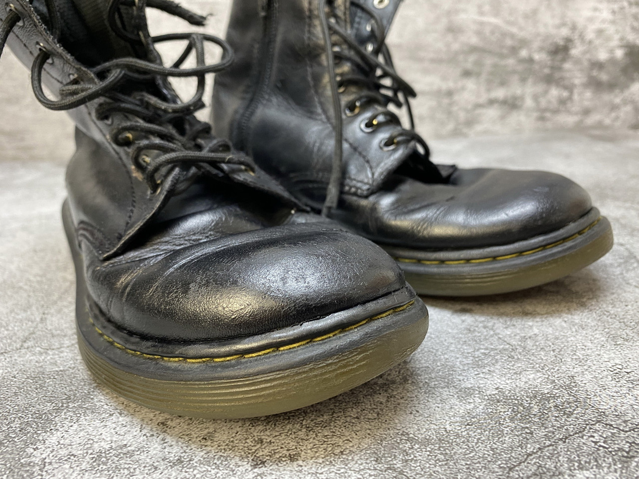 Dr martens delaney clearance 33