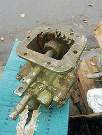 Насос-Коробка відбору ГАЗ-51, ГАЗ-52 міцності 93а-4202015 ГАЗ-51, ГАЗ-52