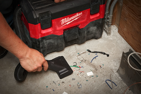 Milwaukee M18 VC2 0 4933464029 1308040497