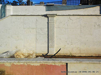 Благодаря своей технологии мрамор из бетона, после установки балюстрада не требует каких-либо дополнительных обработок, таких как покраска или шпаклевка. Материал изделий обладает равномерной текстурой и подходит для разных климатических условий.