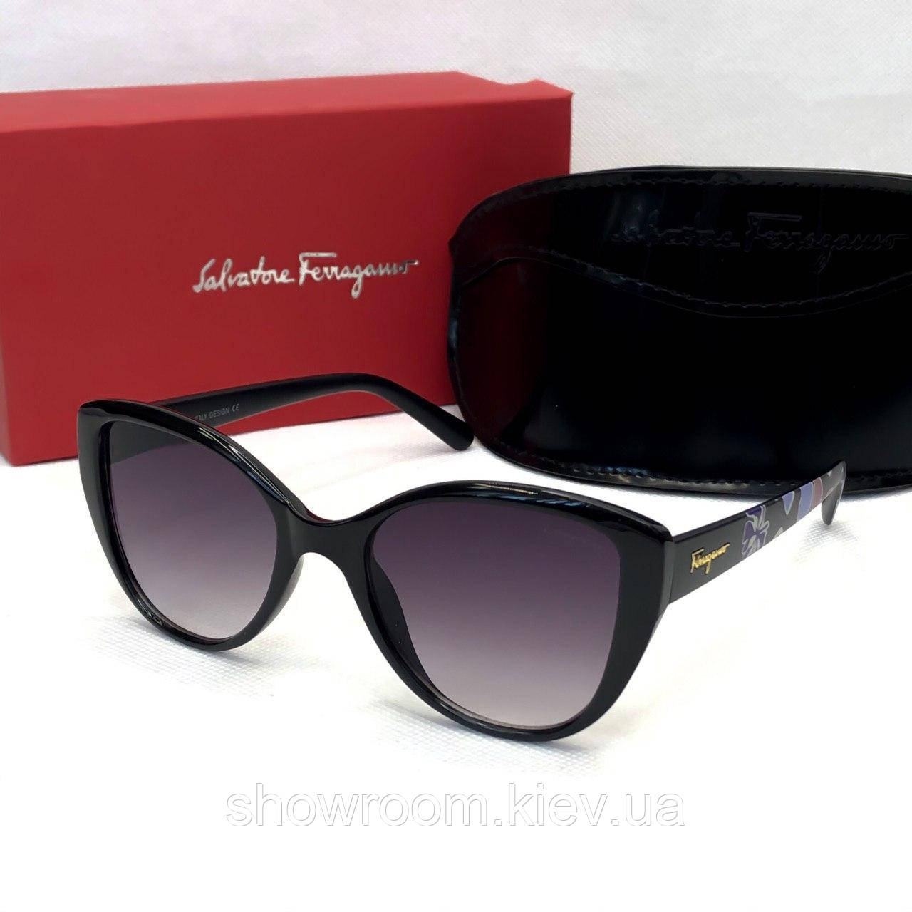 Жіночі сонцезахисні окуляри Salvatore Ferragamo (3219) глянцеві