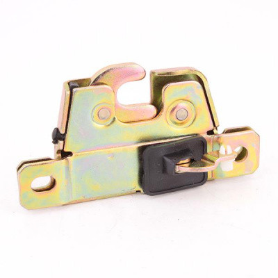 Замок багажника правий Чері Амулет А15 / Chery Amulet A15 A11-5606210