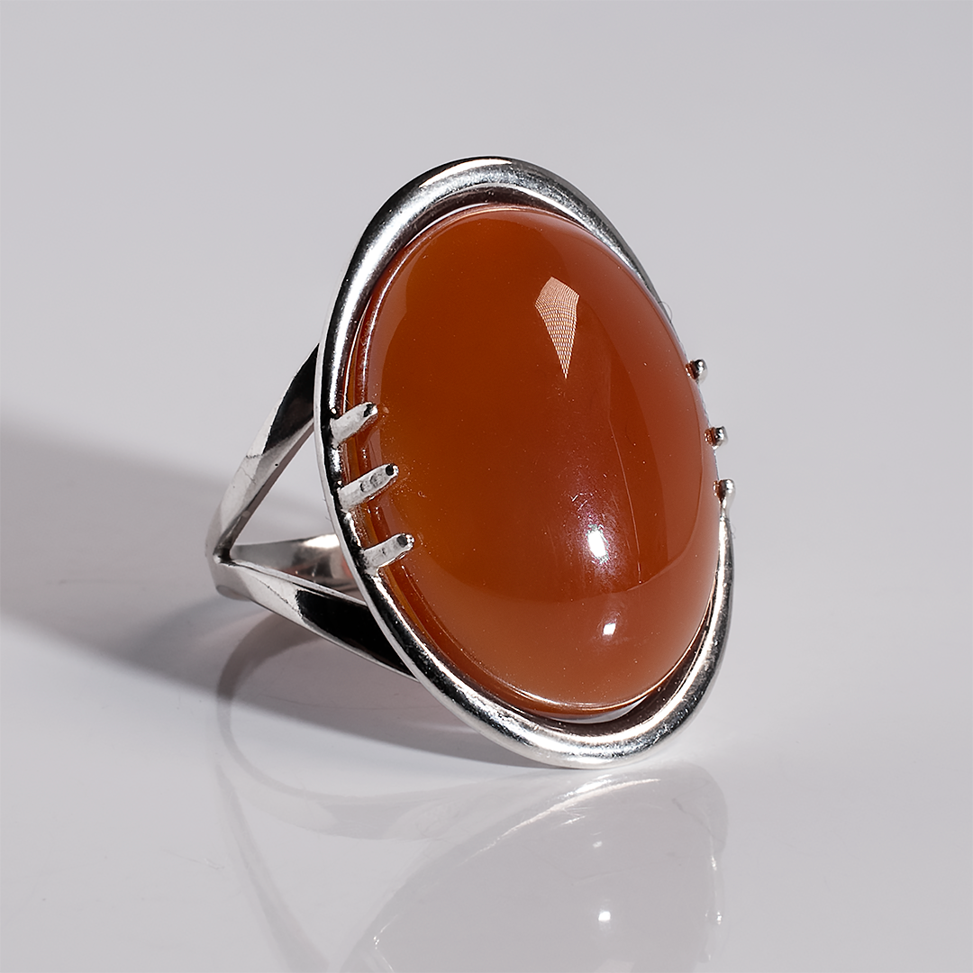 Срібне кільце із сердоликом, 25*18 мм, 1596КС