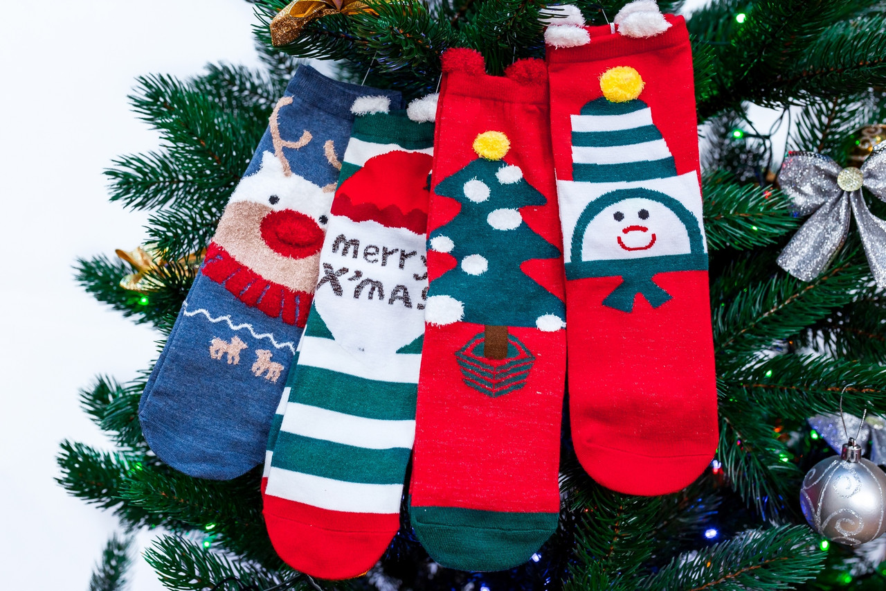 Шкарпетки новорічні подарунковій упаковці 36-41 розмір Merry Christmas
