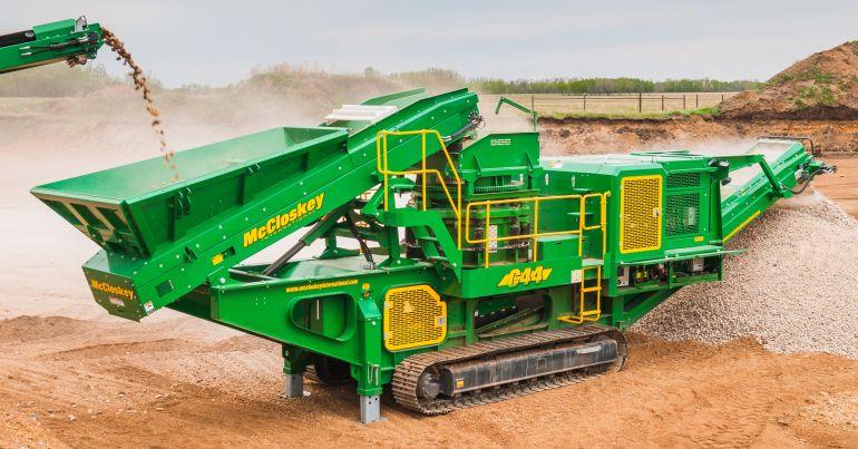 Щічна дробарка McCloskey J44