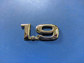 Букви "1.9" Renault Trafic, Opel Vivaro 2001-2006 (Б/У)